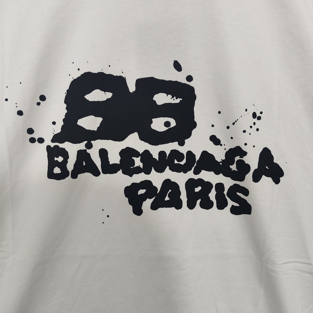 Balenciaga White T-Shirt with Black Graphic Logo - Picture 4 of 10
